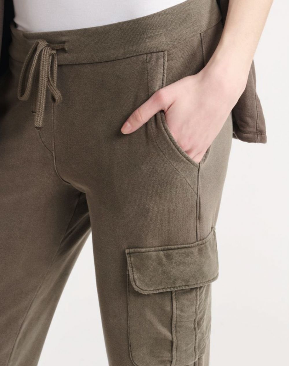 Majestic Filatures Cargo Jogger Soft Touch kaki