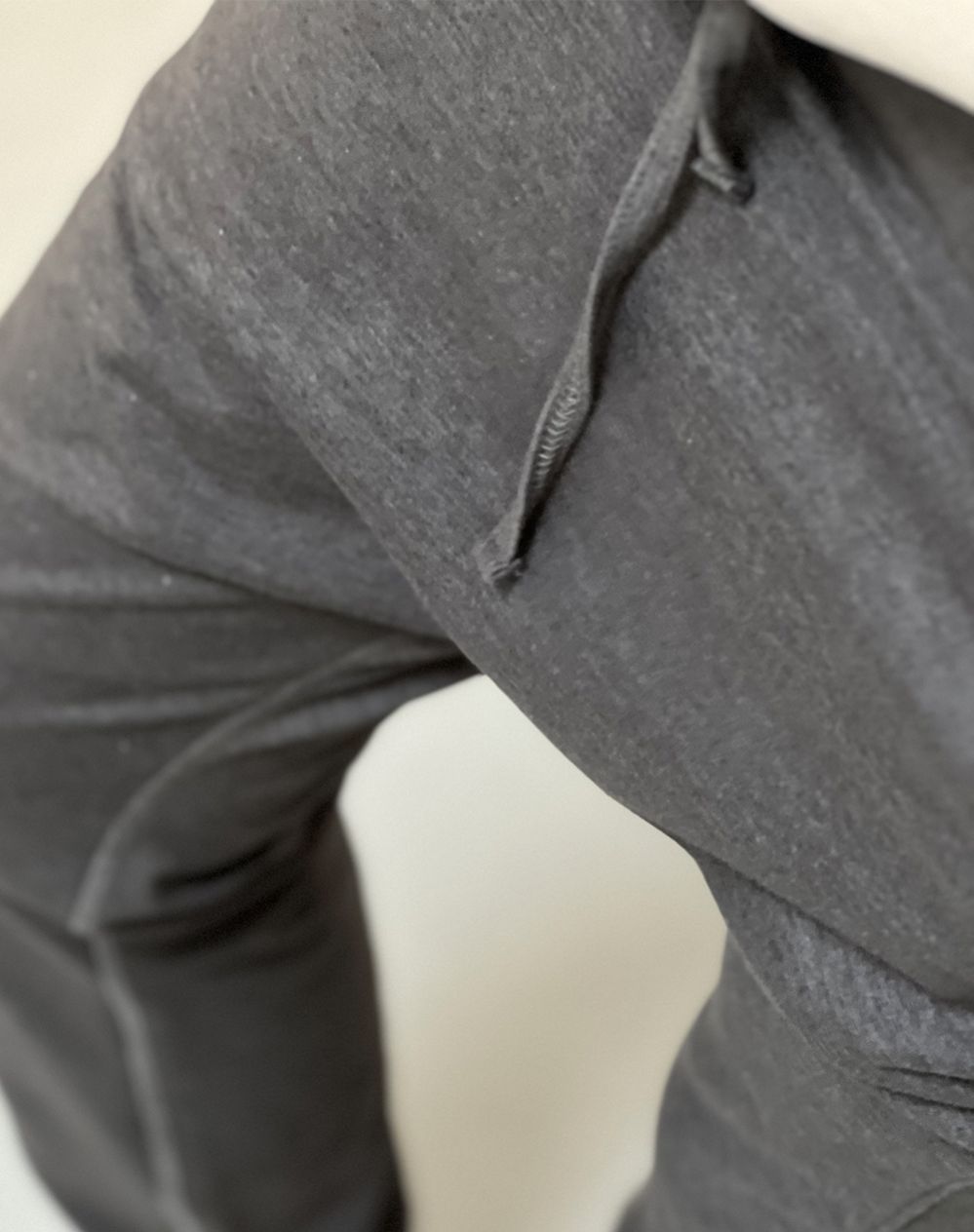 Hedda William Sweaty Hose Delay Bio Baumwolle dark grey melange