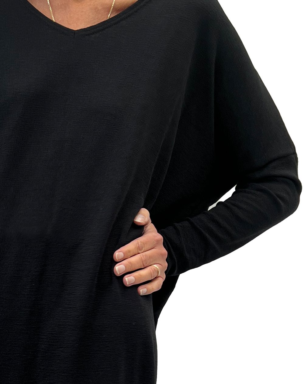 By Basics Oversized Merino V-Kleid black